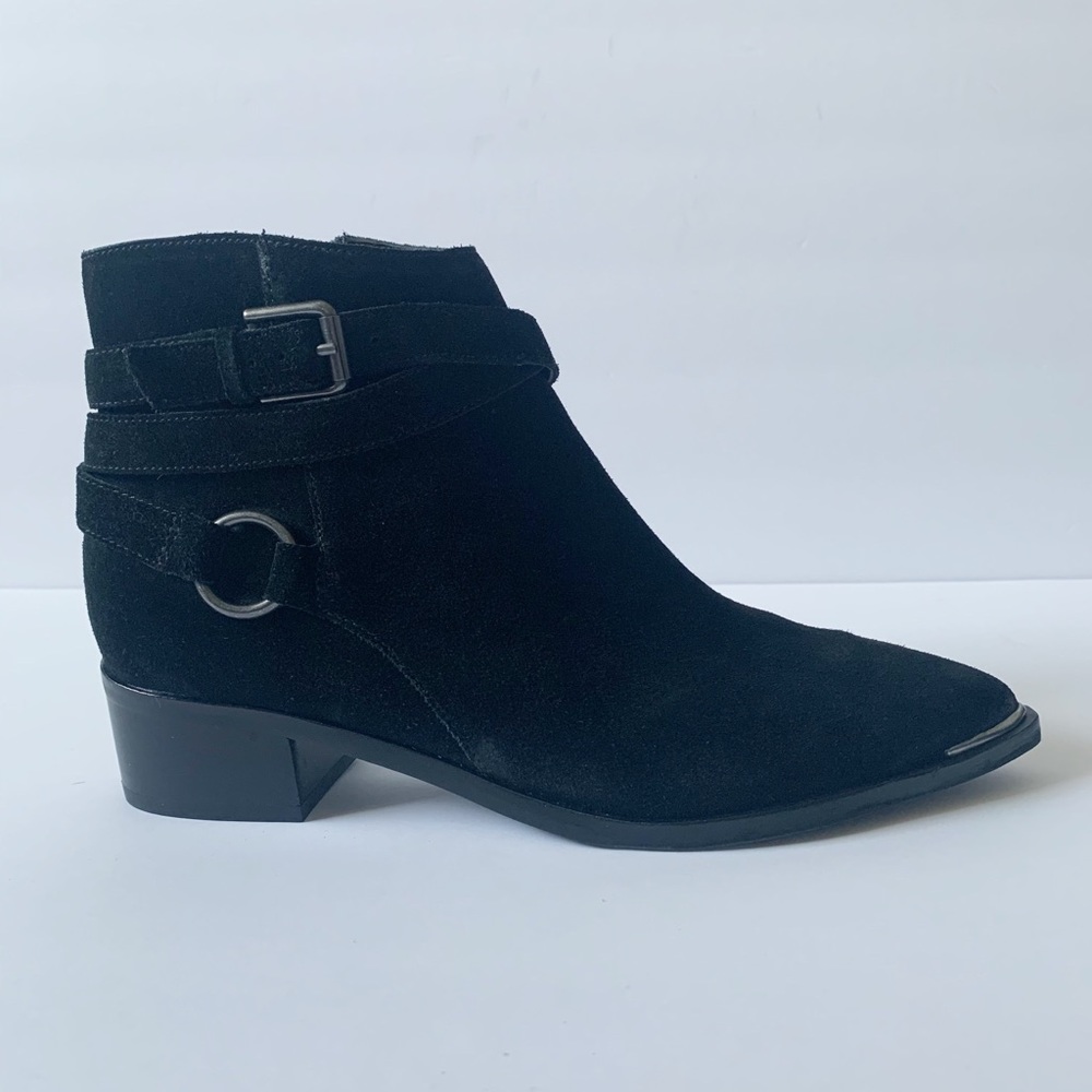 MARC FISHER SUEDE POINTY WESTERN BOOTIES